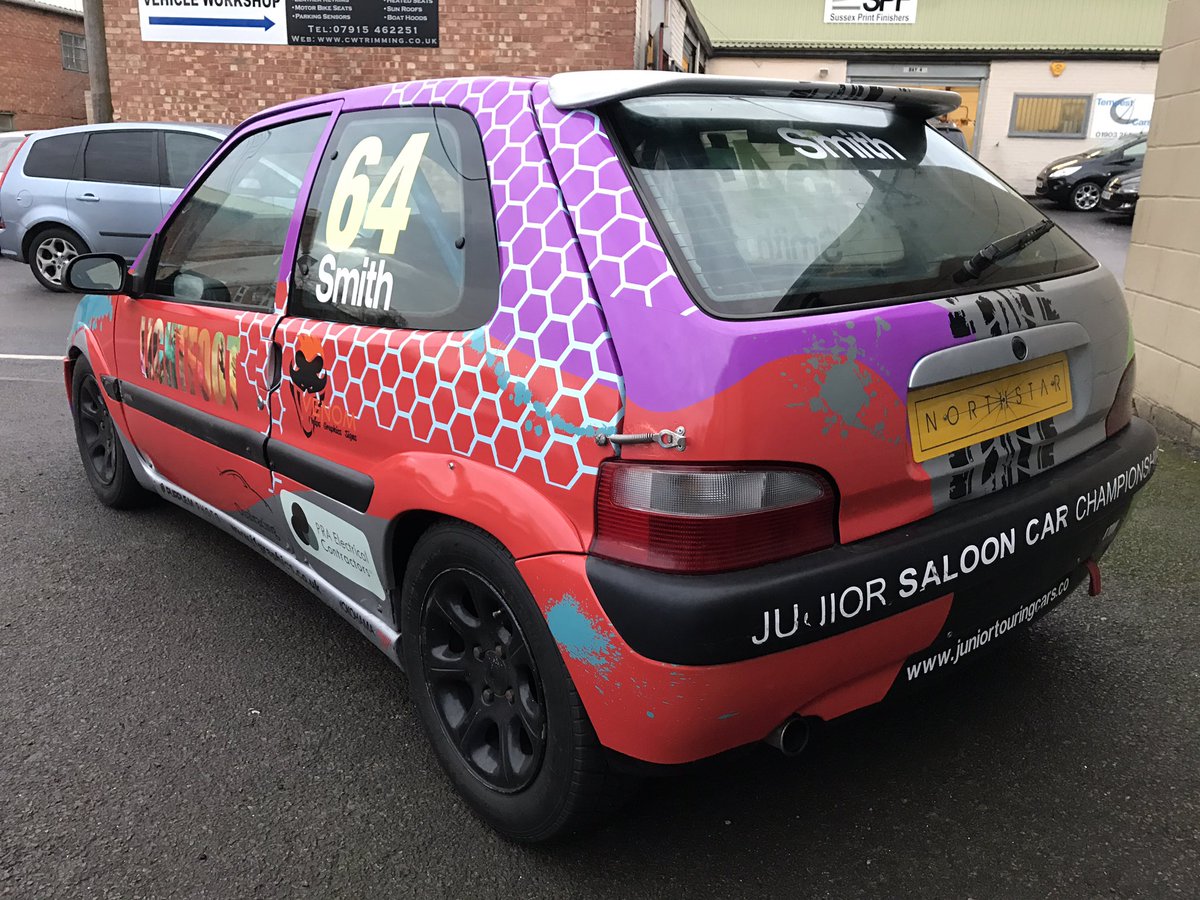 VenomWraps's tweet photo. Completed this colourful printed design using 3M ij180! Look for it in the @OfficialJSCC ! @William_Smiths @3MWrapsUK #racewraps https://t.co/PVnjMYh0wK