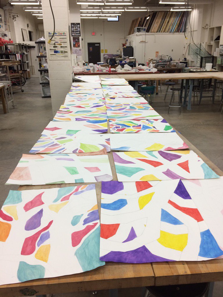 ClementsArtists's tweet photo. And our LARGE watercolors begin! @CHS_Rangers @FBISDFineArts https://t.co/lEh2RELvbu