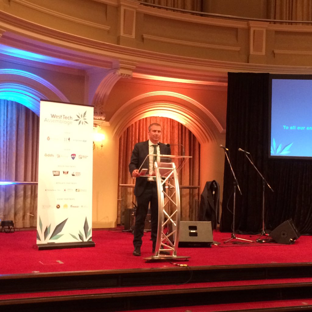 perthprojects's tweet photo. great event at #WestTech #WTA2016 thanks @nileshmakwana @rogercookmla https://t.co/cxQaIXJzwJ