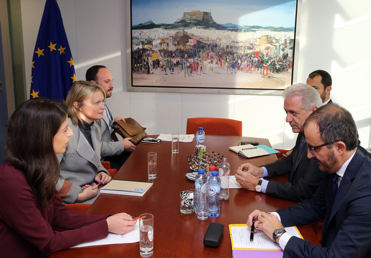 Avramopoulos's tweet photo. Meeting @facebook @MicrosoftEU @twitter @Google executives to prepare 2nd EU #InternetForum, to continue our work against #terrorism online https://t.co/datVgzVDcE