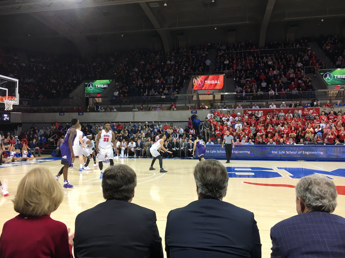 My second basketball game with a US President & I'm still a bit baffled by some of the rules! Congrats @SMUBasketball - great game. #PonyUp