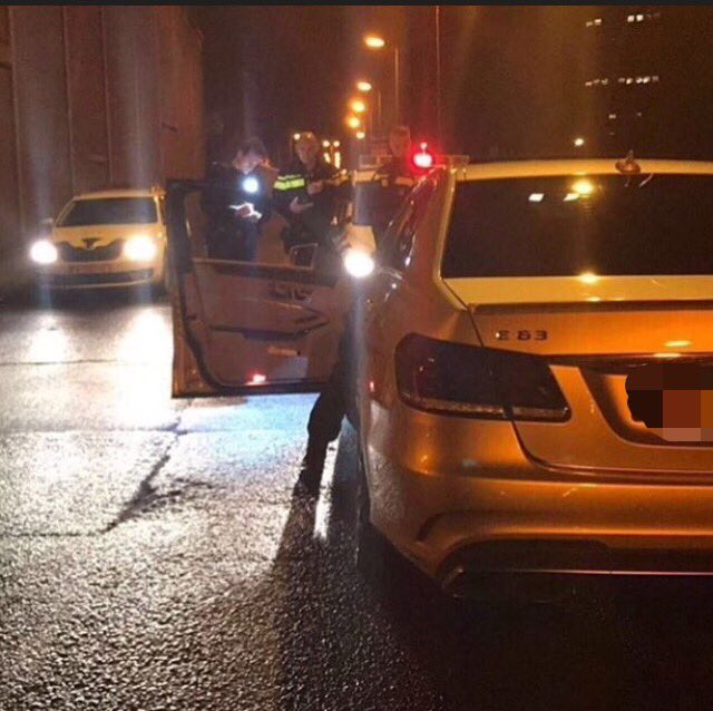 OsmoniEdon's tweet photo. Fok de blauw ! ## #amg #E63 #ibahesj # https://t.co/n8dEWkJhcd