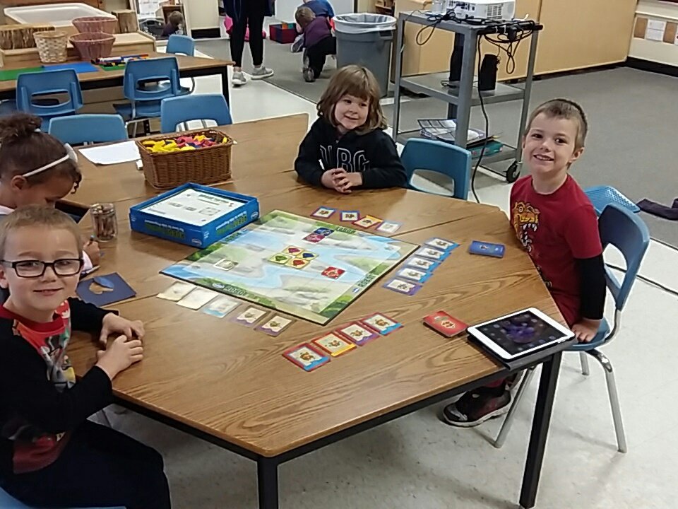 msfrenette's tweet image. Our Kinders love playing Robot Turtles from Thinkfun! #kinderscancode @PrinceofWalesN