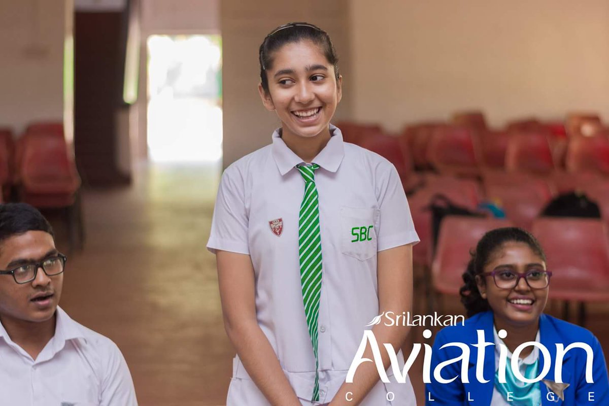 aviation_sl's tweet photo. "The Next Generation Leaders" leadership &amp; professional personality development session organised by St.Paul's Girls College Milagiriya https://t.co/YxxUoPEMPe
