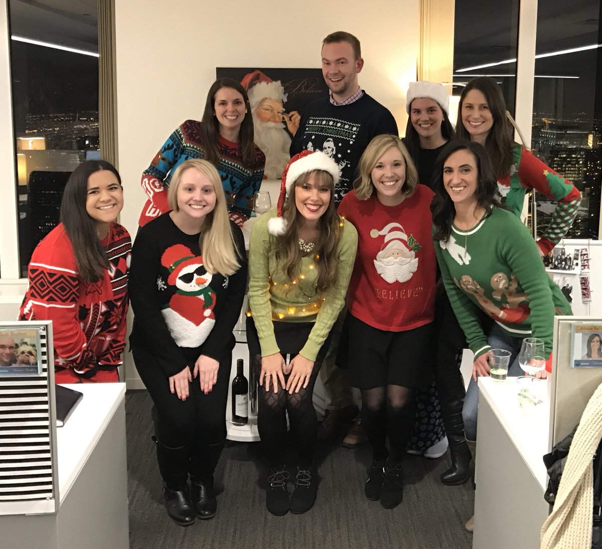 EdelmanEE's tweet photo. The @EdelmanCHI EE team is full of holiday spEErit! #EdelLife #EdelmanCulture https://t.co/S1QTVD3Syg