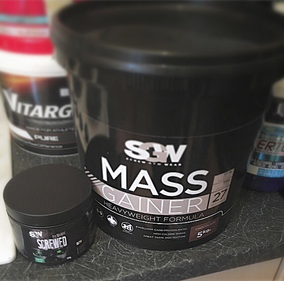 pronutrition_pt's tweet photo. Thanks to my sponsors https://t.co/yQ06uESTKw for stocking me up with supplements every month and for there on going support! @screwgymwear https://t.co/p7rYLPEVoN