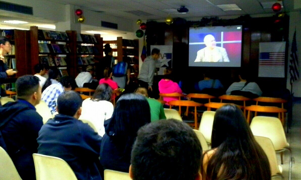cvalasmercedes's tweet photo. We're live following #HumanRightsWeek webchat on #Democracy4All at @cvalasmercedes #CVALibrary in Caracas, Venezuela https://t.co/eKBnmhdaYF
