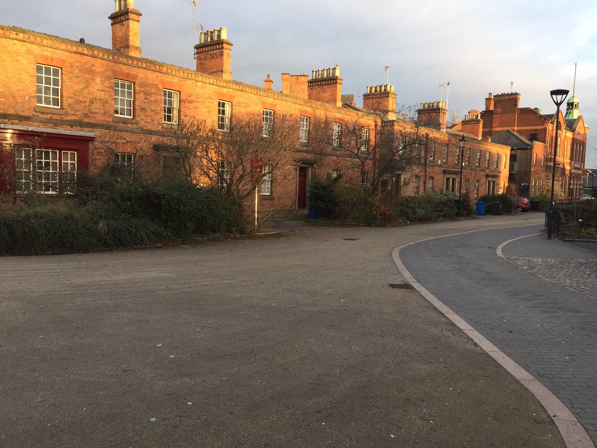 Mike Hall (@mike_hall_fbs) on Twitter photo Useful meetings in #Derby followed by the best #pyclets <a href="/PycletParlour/">Derby Pyclets</a> and wonderful railway cottages Useful meetings in #Derby followed by the best #pyclets <a href="/PycletParlour/">Derby Pyclets</a> and wonderful railway cottages