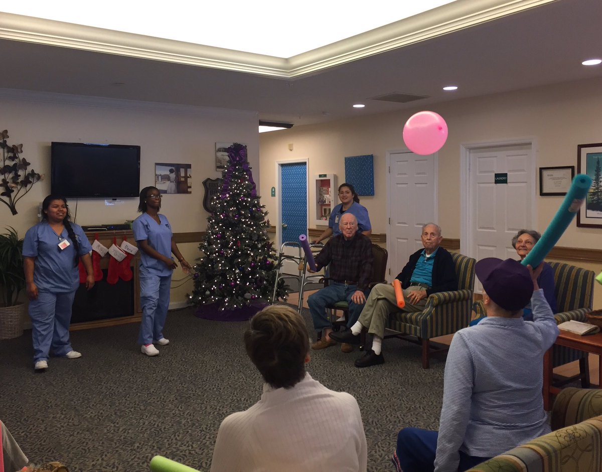 mitchl3lwtc's tweet photo. .@LWTechCollege PCT students helping residents get active during clinical rotation @LWTCcolemama #ccpssuccess https://t.co/hkTaGWmohN