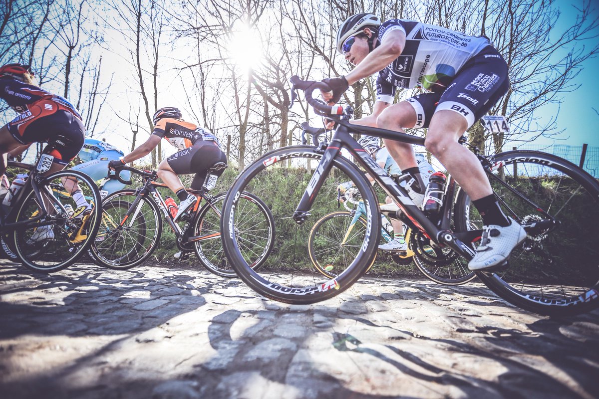 FDJ_SUEZ's tweet photo. #Season2016
Tour des Flandres - 03/04/2016
#PCF86 https://t.co/fJ2miN86of