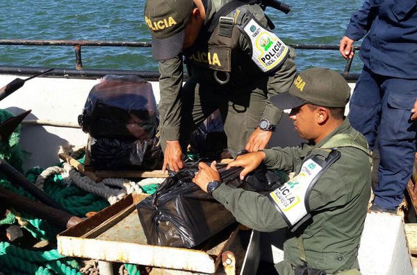INTERPOL_HQ's tweet photo. #NEWS: INTERPOL-led #OperationJupiter dismantles criminal networks behind fake goods - https://t.co/V16We4MemM https://t.co/yME0ZAh4wY