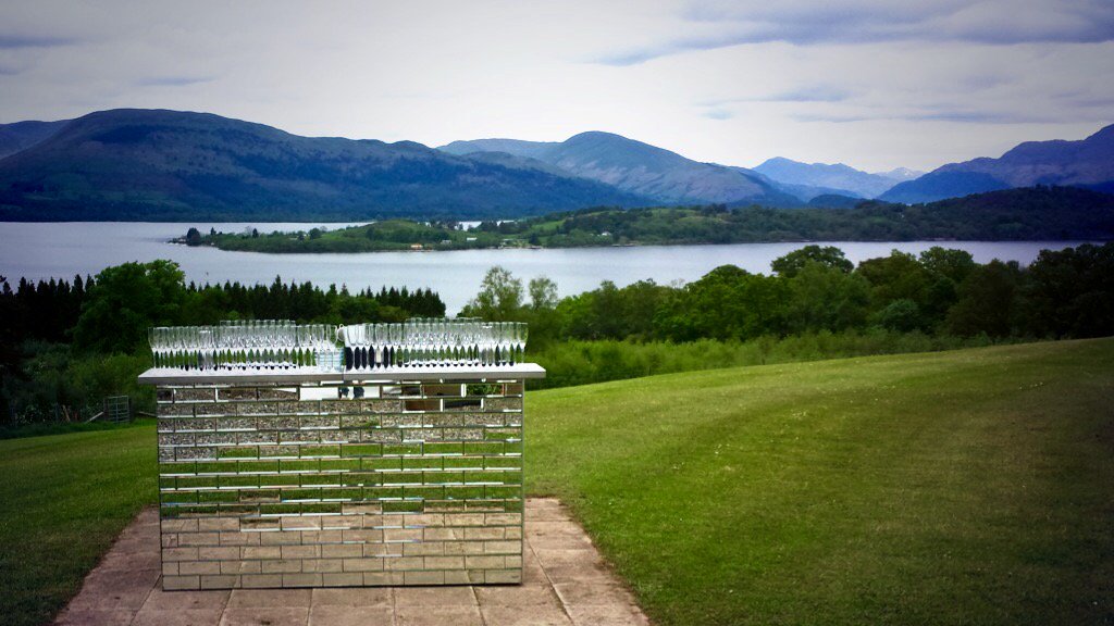 createcocktails's tweet photo. Throwback to this picture perfect wedding reception in the stunning Scottish Highlands! #MobileBarHire #MirrorBar #Wedding #BespokeBars https://t.co/rCOJhjbqDR