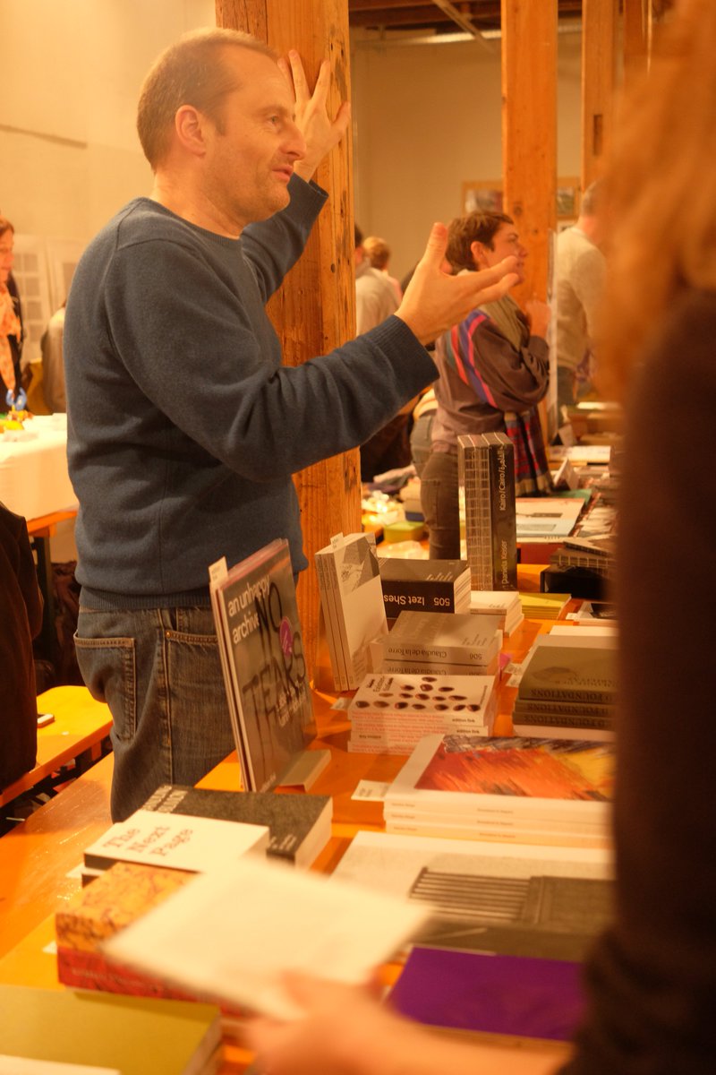 HanburySt's tweet photo. Couple of shots from the #Volumes2016 Publisher Fair the other week. Great event. @AnLaur https://t.co/THyf2g6Yl3