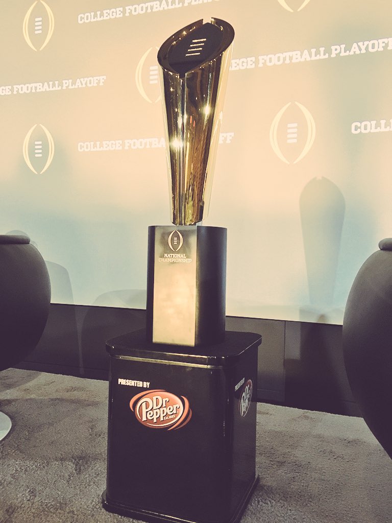 OhioStateFB's tweet image. 23 days to get #9Strong.

23 days till the first step to earn another one of these.

🏆

#GoBucks