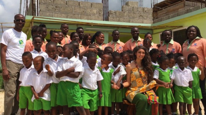 posdetective's tweet photo. We have donated the PD+ program to Obuasi Secondary School on Ghana! #positiveeducation #lookforthegood https://t.co/qCVTwcuezc https://t.co/FCQfLBIJOr