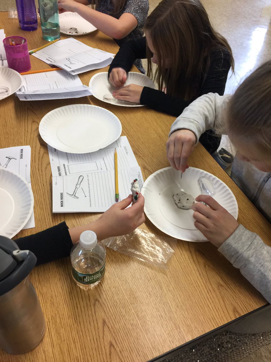 DrSHAnderson's tweet photo. .@FVgrade3 geologists taking apart and observing mock rocks #explore #mtpspride https://t.co/uiD70SqGb5