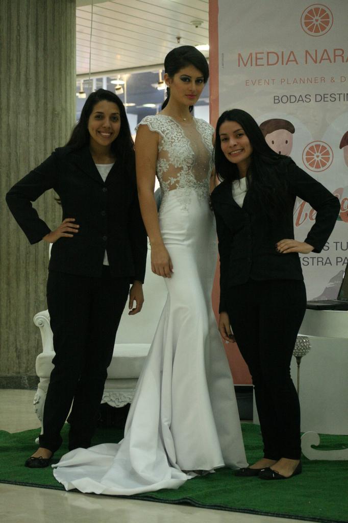 ExpoWedding's tweet photo. GRACIAS ! #medianarajaplanners por formar parte de la gran familia #expowedding 2016 https://t.co/DfzZvKeg38