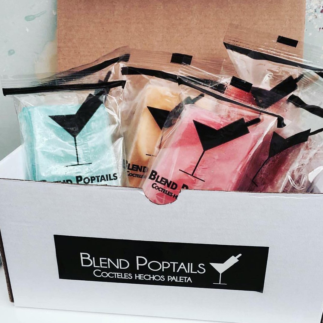 BLENDPOPTAILS's tweet photo. En estas fiestas no hay nada mejor que consentir a tus invitados con nuestras #blendpoptails 😋 ¡Realiza tu pedido! https://t.co/8UgYwm26rD https://t.co/Rxluv04nsC