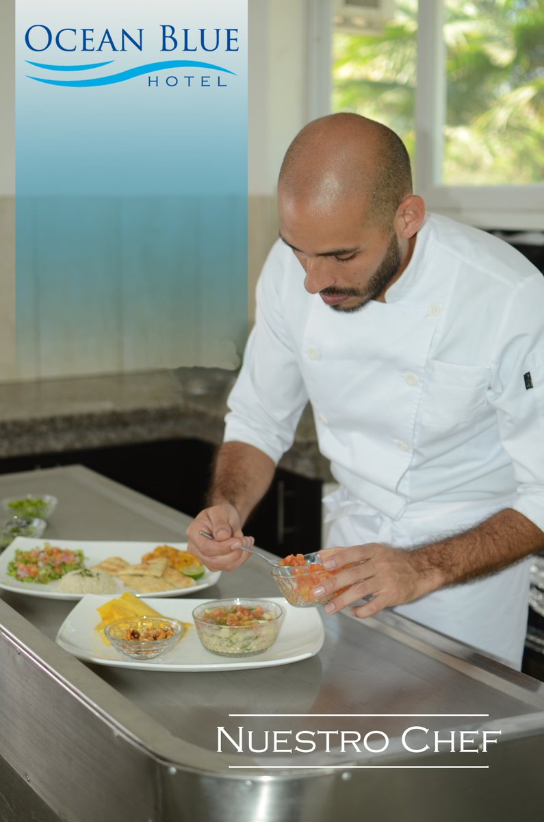Ocean_Blue_Hote's tweet photo. No puedes dejar de probar las especialidades de nuestro #ChefEstrella
#TheBestSite #Montañita #SanJose #FamilyHotel #OceanBlue #FamilyTime https://t.co/4AifKFqp6h