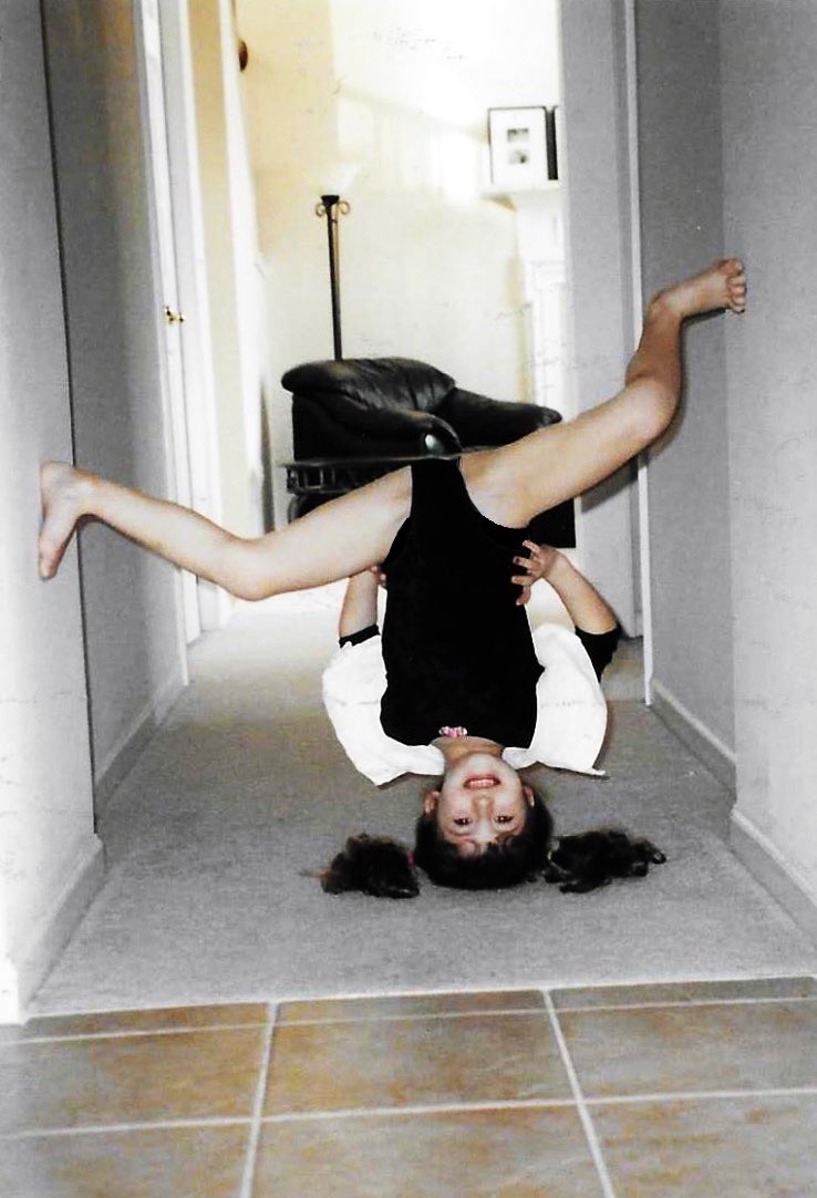 WMU_Gymnastics's tweet photo. #TBT this week's #BabyBronco can you guess who this heathen is?? #WMUGymnastics 💛🐴 https://t.co/GVsaOJtlUa