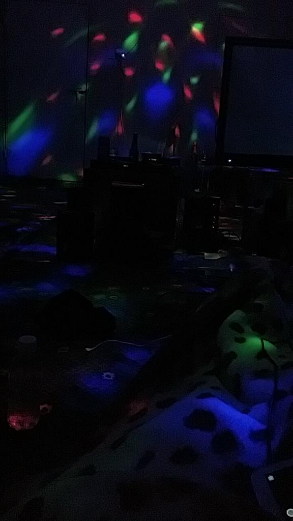 اللي في محايل يجي خاص