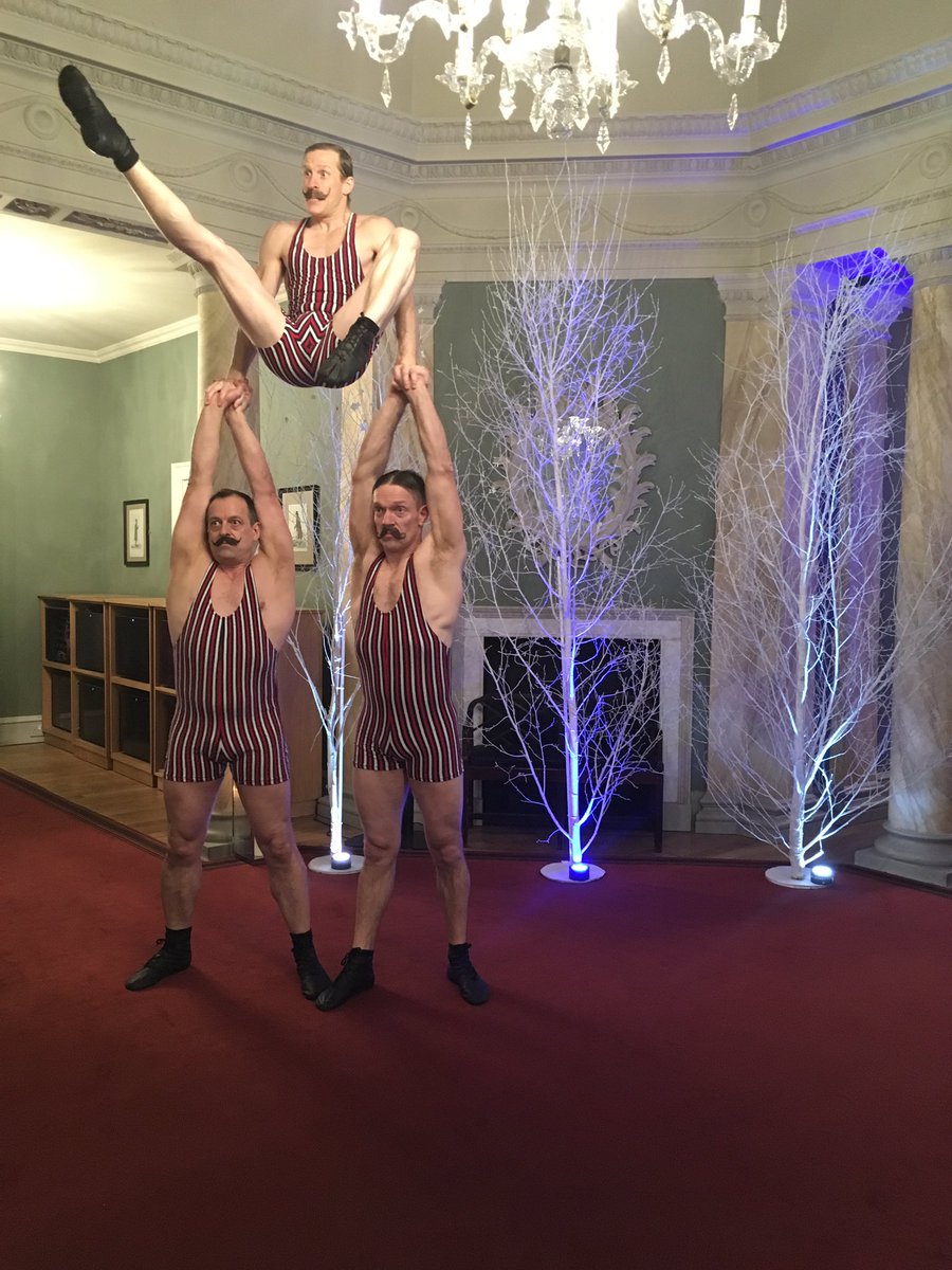 <a href="/anactabove/">Desirée Kongerød</a> - BRAVO girls....Stunning all around &amp;UP!!! Gr8 combo w/<a href="/AcroChaps/">The Acro-Chaps</a> #eventprofs @Captivent top notch event planning.....!