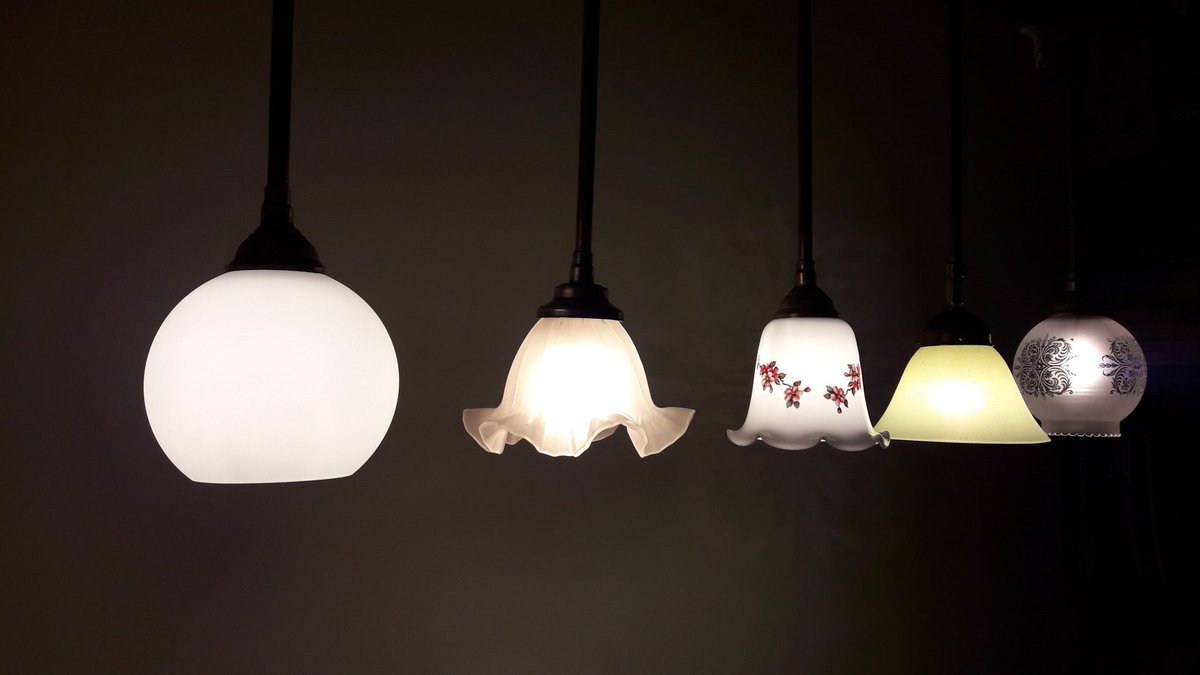 Ruud_Kempen's tweet photo. Unieke vintage hanglampen bij https://t.co/zjOjGLjCWz 
#maatwerk #vakwerk https://t.co/kLShE4ksEj