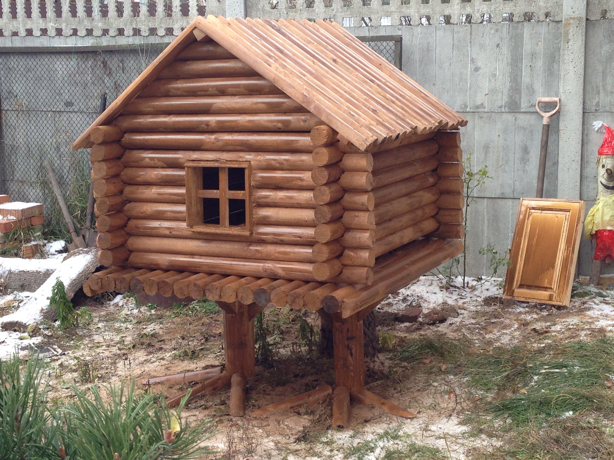 Избушка на курьих ножках