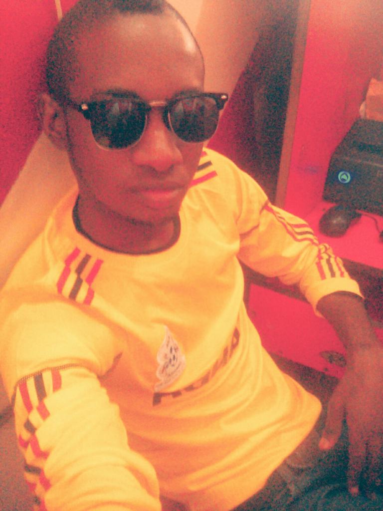 XrisPix's tweet photo. Life z too short enjoy it to de maximum if yo still alive https://t.co/dKIQBtV5tC