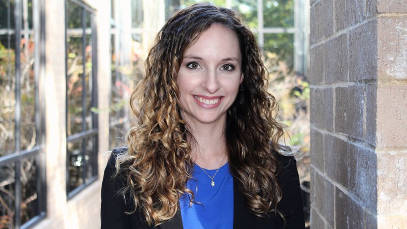 @kends_dav is a master at playing the violin. Now, she's transforming herself into a professional developer as well. hubs.ly/H05tZ0W0