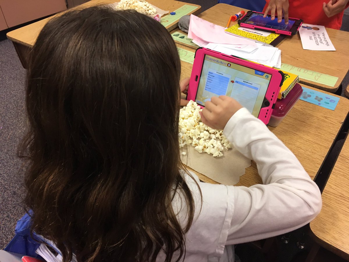 caseydukedu's tweet image. Some may call this fun, but we call it learning!! #ipadlearning #spellingcity #popcornwinners #csisd