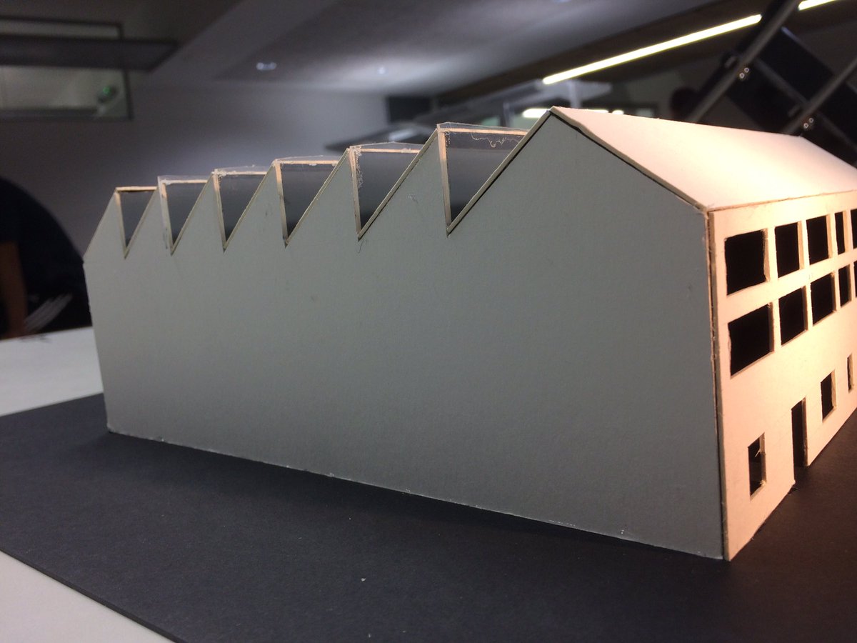 chenisemeiling's tweet photo. Model exploration of Boathouse 4 today with @LisaP2812 #architecture #interior https://t.co/qAtRhouoJM