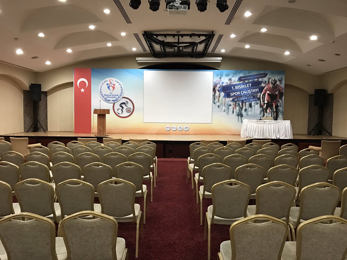 1 Bisiklet spor Çalıştayı için salonumuz hazır <a href="/mehbaykan/">Mehmet Baykan</a>