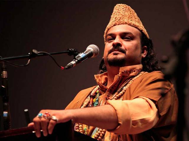 VoiceOfSufyan's tweet photo. 2016 Hasn't Been Kind at all. Took Away Legends like #EdhiSb #AmjadSabri & #JunaidJamshed
#PK661 https://t.co/3EHKqwG2T6
