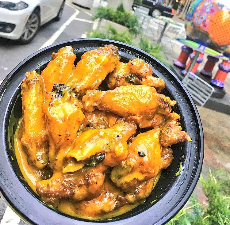 buffalo2go's tweet image. ⏰ Time&apos;s running out to try #Buffalo2go wings 🏃 It&apos;s our last day at 1369 Broadway. Order online at buffalo2go.com. #nyc #nyceats