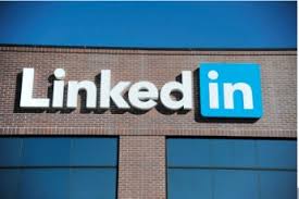 Microsoft completes $26B acquisition of LinkedIn...reveals what's next #SocialMediaMarketing #DePaulSMM ow.ly/djQB306WnVG