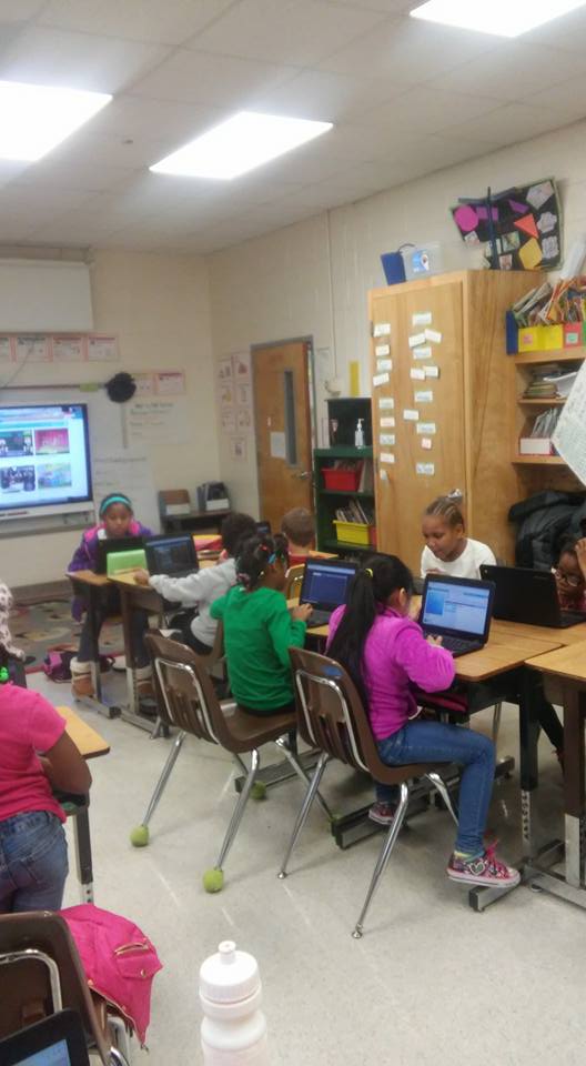 RCSWolvesPLN's tweet image. Ms. Rays&apos; 2nd graders took part in all of the #HourofCode action also #RCSHourOfCode #CSEdWeek #RCSWolvesPLN #TeachRCS @RomeCitySchools