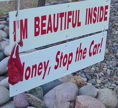 BTIP_Team's tweet photo. #FourOclockFunny #RealEstate #Signs #MilanAireGroup #Humor https://t.co/vmtU097D0R