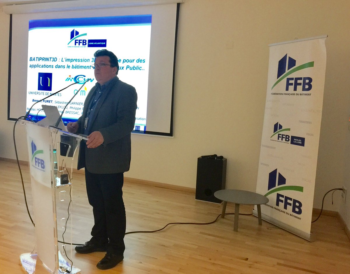 franckytrichet's tweet photo. La fédération française du bâtiment découvre Batiprint3D avec @benoit_furet : un logement social de 90 m2 à Nantes en fabrication additive ! https://t.co/vhO7LWAr2r
