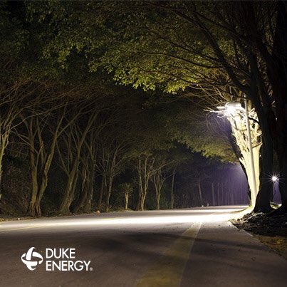 Days are getting shorter. #SafetyFirst during evening walks or runs. Report streetlight outages here--> spr.ly/60168K3bm