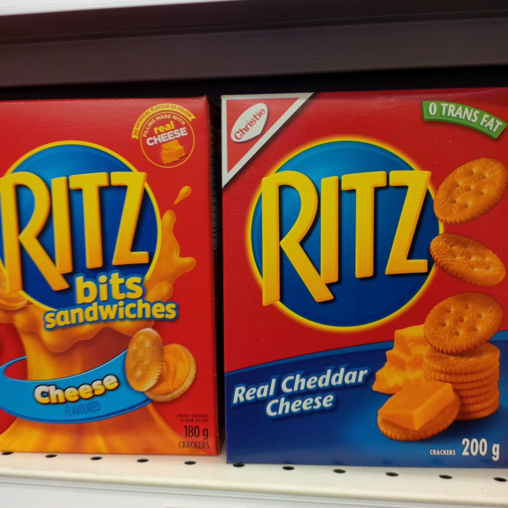 megloops's tweet photo. @CrazyStyleLove @Ritzcrackers I notice #Ritz intentionally does NOT show #PackageSize SHAME 👎🏼 on #Downsizing #ConsumerFraud - here is Proof https://t.co/fBpvmEbeMt