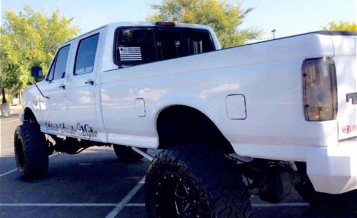 THROWBACKTRUCKS's tweet photo. From @brogancoop #Ford https://t.co/OKOVZG8y3W