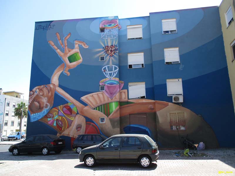 Art_mural's tweet photo. #Lisbonne #Liboa #Loures cité #QuintaDoMocho superbe fresque d' #UTOPIA63 + ICI : https://t.co/2oSJY7CbNd https://t.co/U5IPez4b0Z