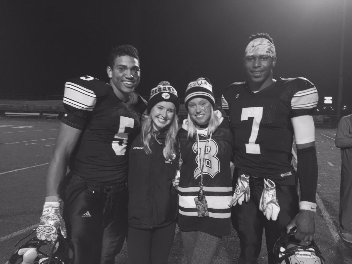 ellie_rother's tweet photo. Happy birthday beast❤️ miss you!!! @martens_jackson #moshsquad https://t.co/LlVBEe3OWY