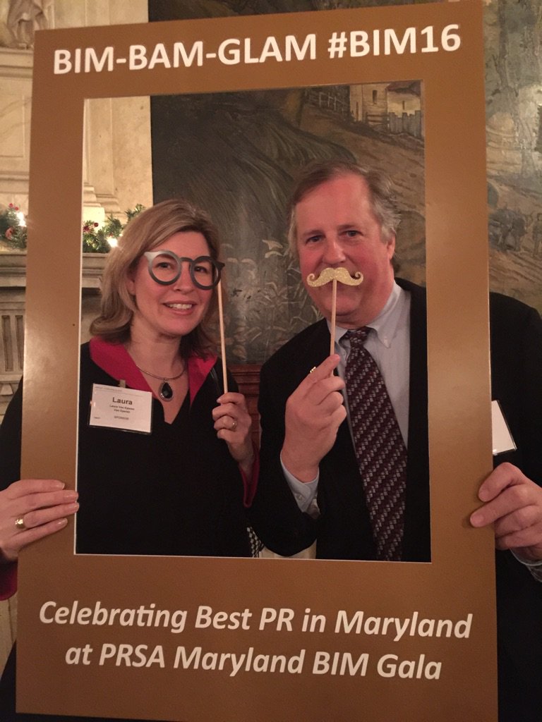 contactjeff's tweet photo. In the Selfie booth at #BIM2016 @LauraVanEperen @VanEperenAgency Congrats to all the winners! https://t.co/UtK7osZUFw