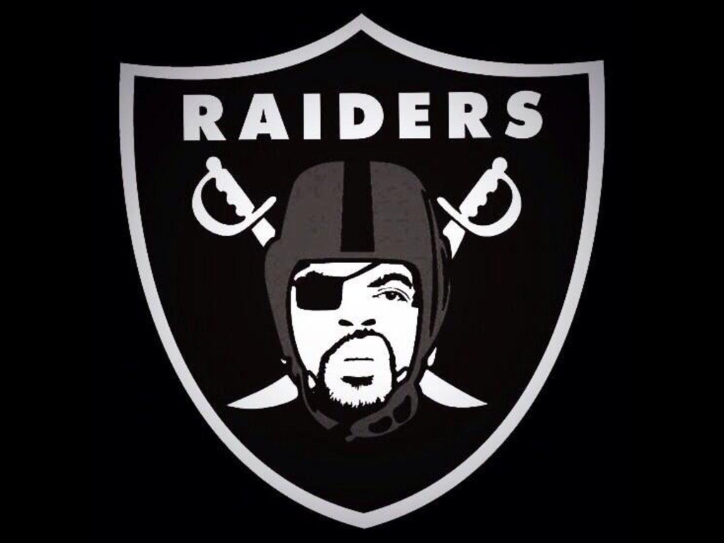 X \ Las Vegas Raiders على X: RT @icecube: Fist bump to the Raider