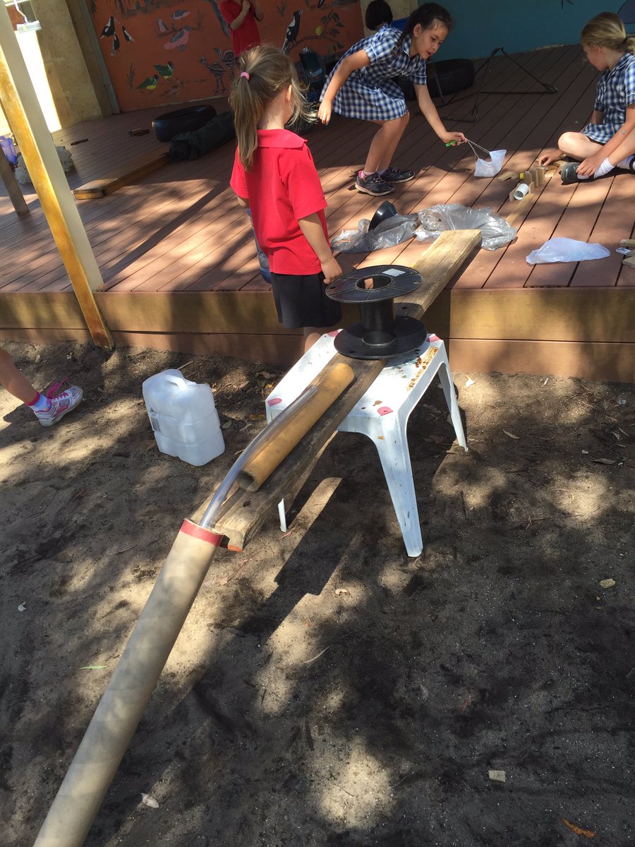 skerimofski's tweet photo. Buddy class Yr 1&amp;5's making #rubegoldberg machines. #collaboration #communication @vasseps @ACELWA @WA_Edu_News @PLDliteracy https://t.co/bh0Gzu8wIK
