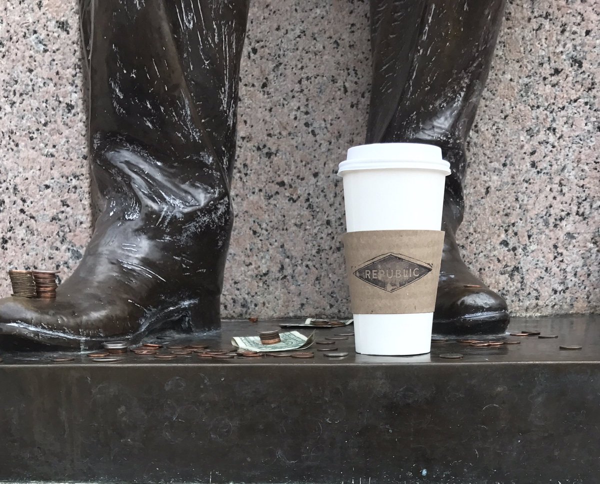 AggielandCoffee's tweet photo. Sully, please accept this delicious latte. #BTHOfinals #help #AlmostChristmas https://t.co/cItEjEHfIF