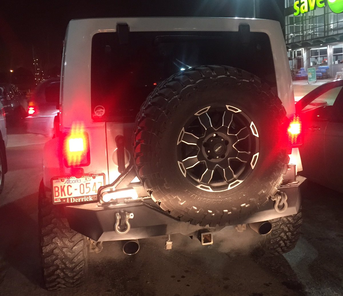 #NeverToColdToKoozie #CardedByTheJeepMafia via your #CanadianKoozieConnection #JeepWave #JeepMafia 🎅🏼❤️🇨🇦