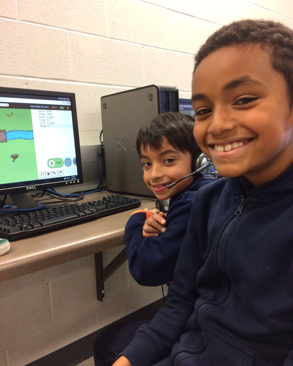 wizkidlearning's tweet photo. Congratulations to all the @stconradcs students for participating in #WKCHourofCode! #ontariocodes #CSEdWeek https://t.co/JSDK6qXnCU